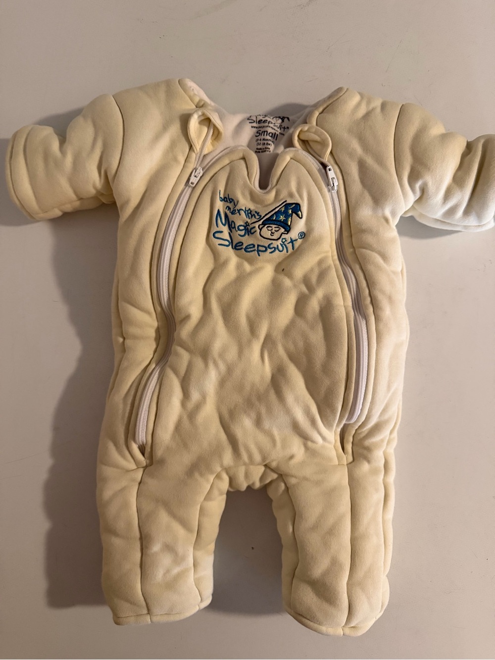 Baby Merlin’s Magic Sleepsuit small 3-6m